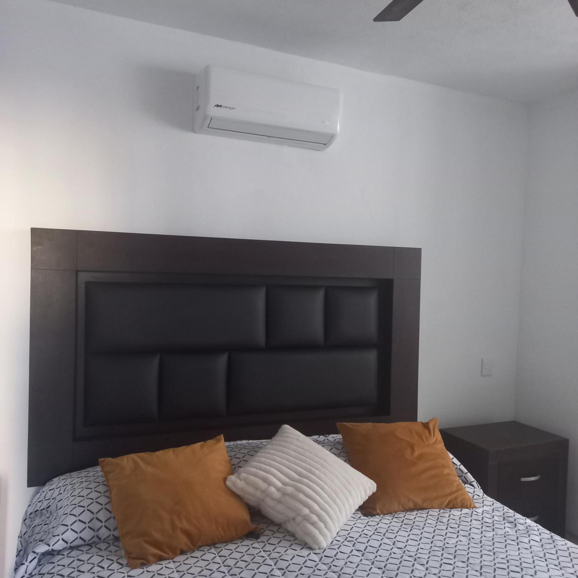 Hermosa Casa En Orilla Del Lago -Zona De Villedos- San Cristobal Zapotitlan Exterior foto