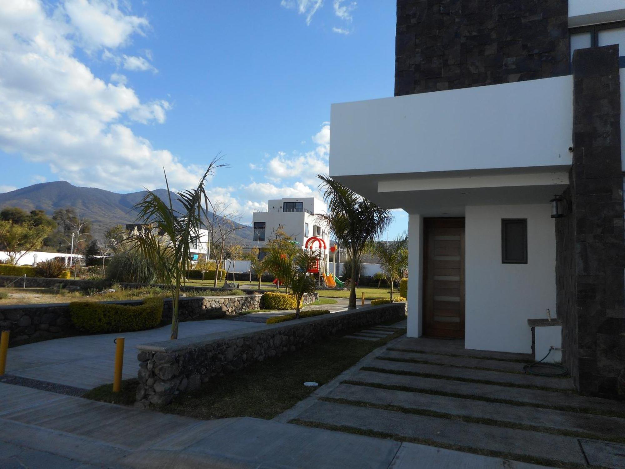 Hermosa Casa En Orilla Del Lago -Zona De Villedos- San Cristobal Zapotitlan Exterior foto