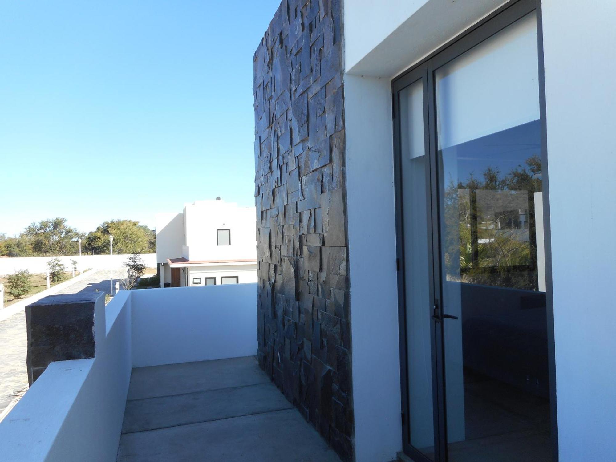 Hermosa Casa En Orilla Del Lago -Zona De Villedos- San Cristobal Zapotitlan Exterior foto